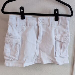 SHEIN Classic White Mini Skirt